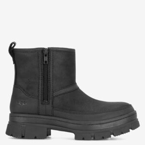 UGG Ashton Zip Boot!